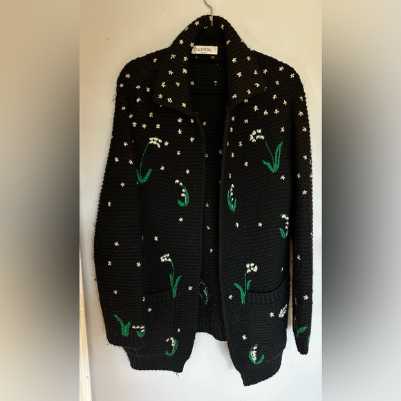 VALENTINO - LILY OF THE VALLEY HAND-EMBROIDERED VIRGIN WOOL CARDIGAN IN EERO M - Picture 3 of 9